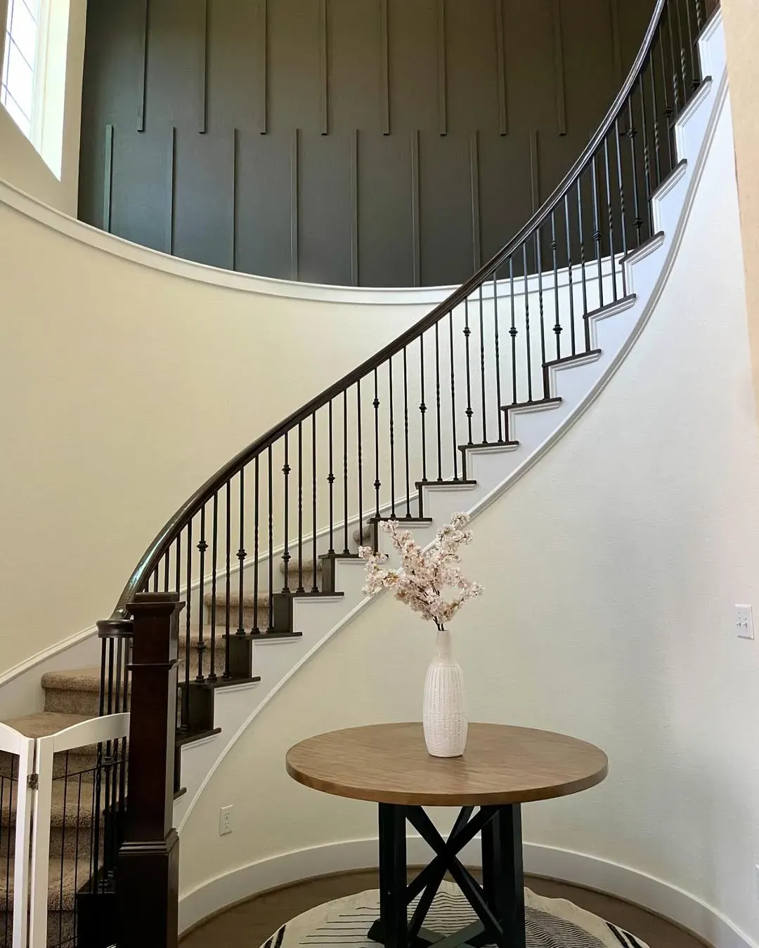 Curved Staircase Green Accent